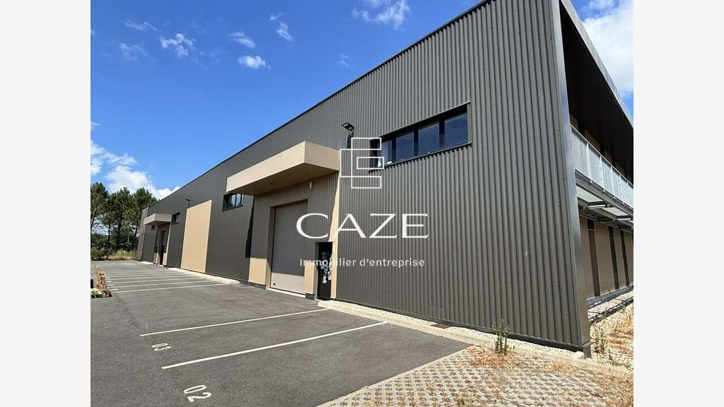 Bâtiment de 2528m² à vendre à Audenge prox D5E5