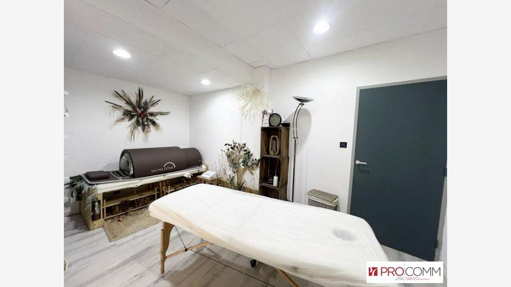 AVIGNON - LOCAL D'ACTIVITE à vendre