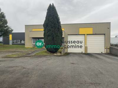 A vendre local d'activité 1330m² à Beaucouzé