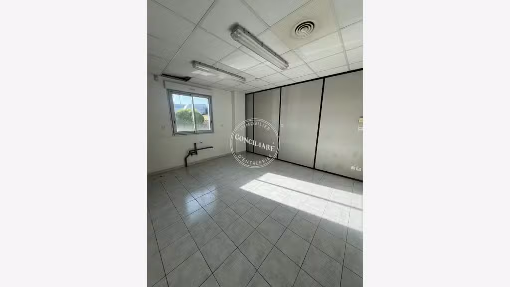 LOCAL D'ACTIVITE à vendre dans le 31