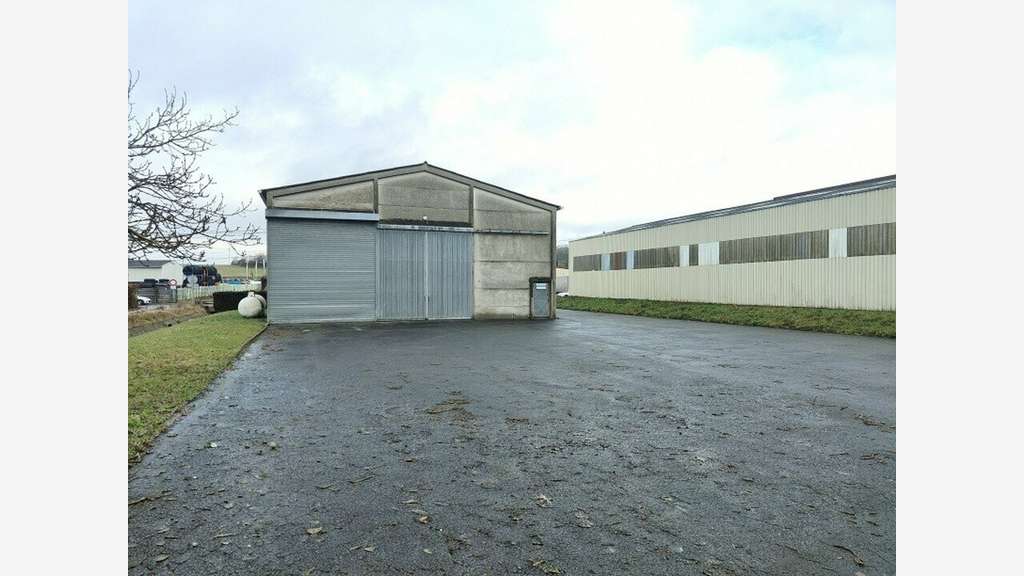 Vente bâtiment d'activité 330m² à Blendecques