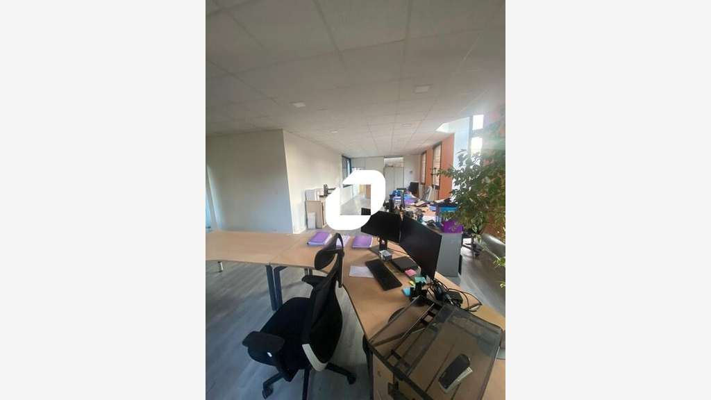 Vente Local d'activité 735m² Boissy saint leger