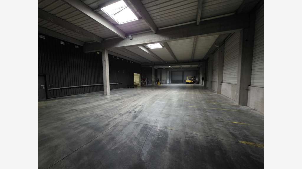 Bâtiment d'activités 2631m² à vendre à Bondues  