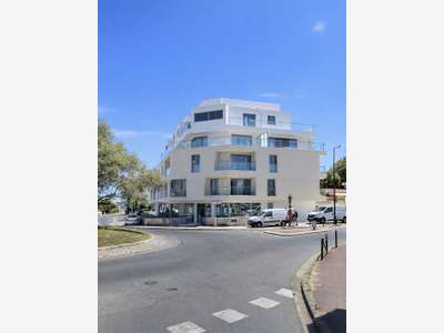 AV murs commerciaux libres 70m² Bordeaux Caudéran 