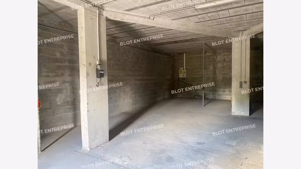 À VENDRE - LOCAL D'ACTIVITES - 110 m² - BREST
