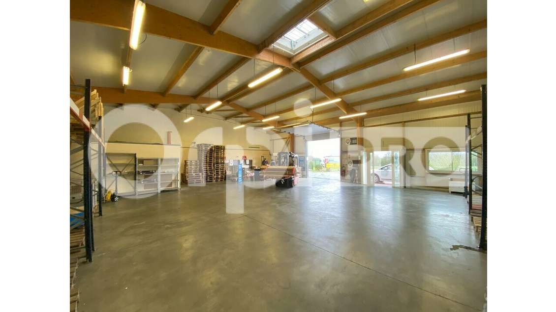A vendre local d'activités 336m² à Goderville