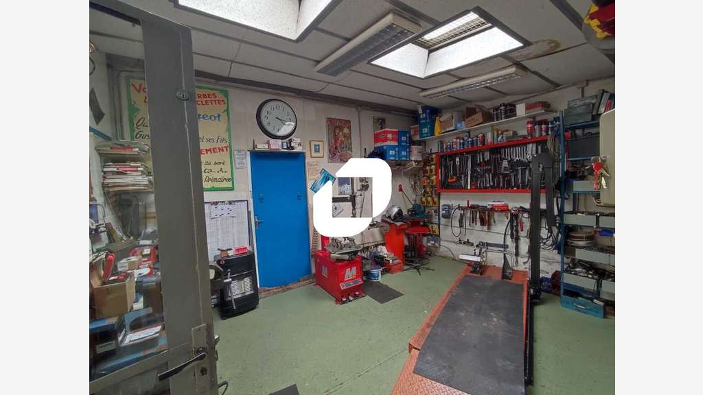 Vente Local d'activité 220m² Cachan