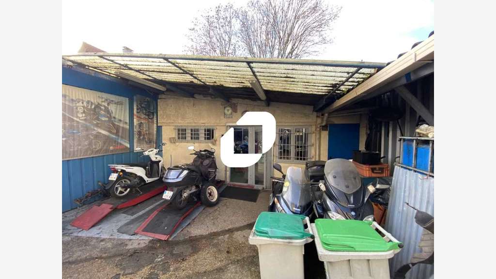 Vente Local d'activité 220m² Cachan