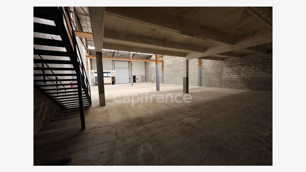Vente local d'activité 577m² à Caen Nord