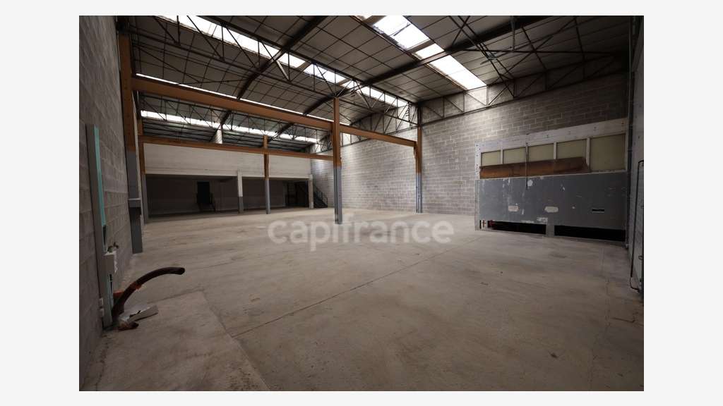 Vente local d'activité 577m² à Caen Nord