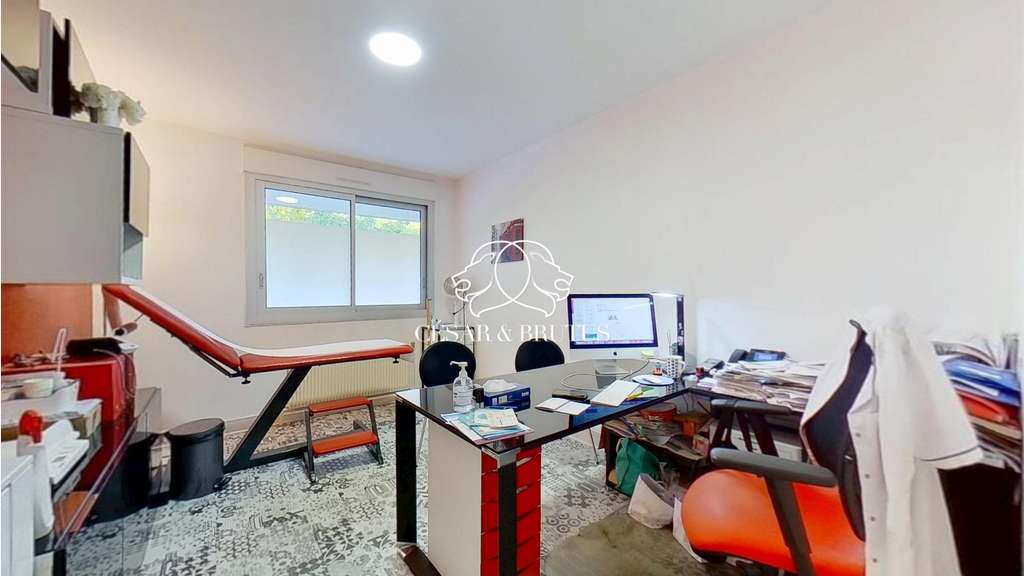 Local de 72m² à vendre Caluire-et-Cuire Bissardon