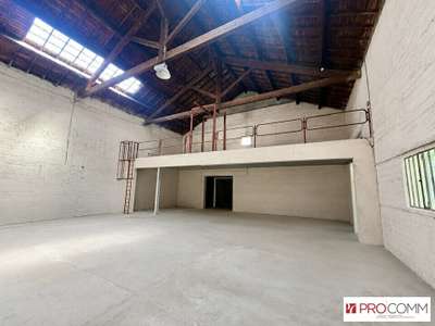 Vente Locaux d'activités - Entrepôts à Carpentras