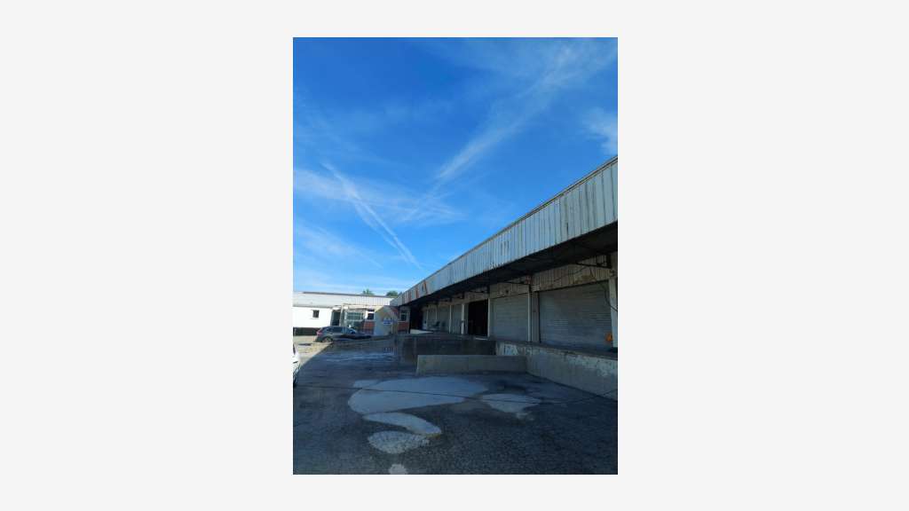 Vente bâtiments d’activités 1606m² à Carquefou