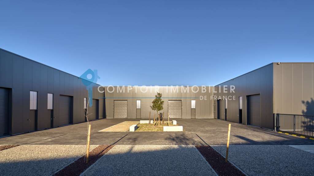 Vente locaux industriels de 176m² à Deyme