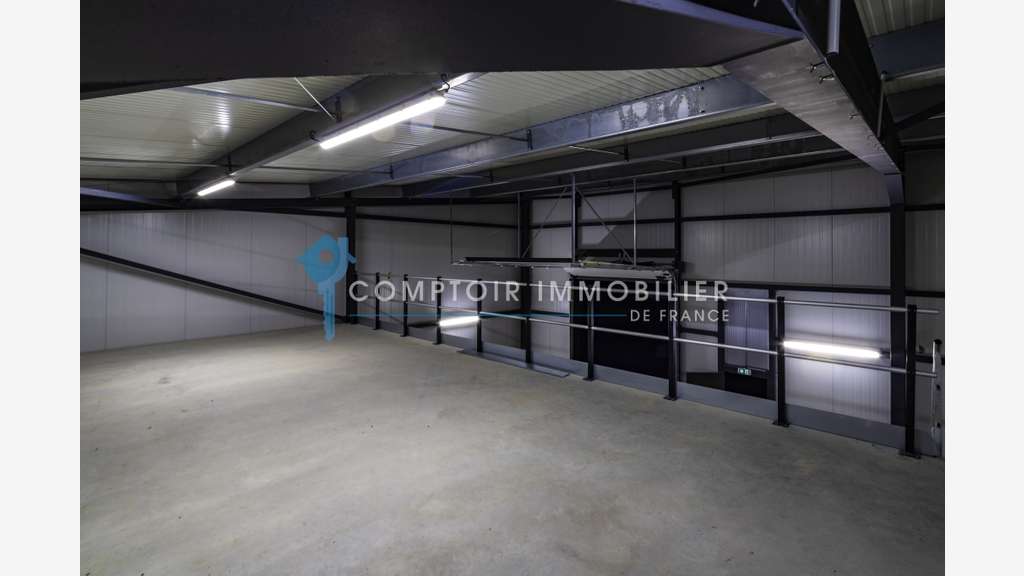 Vente locaux industriels de 176m² à Deyme