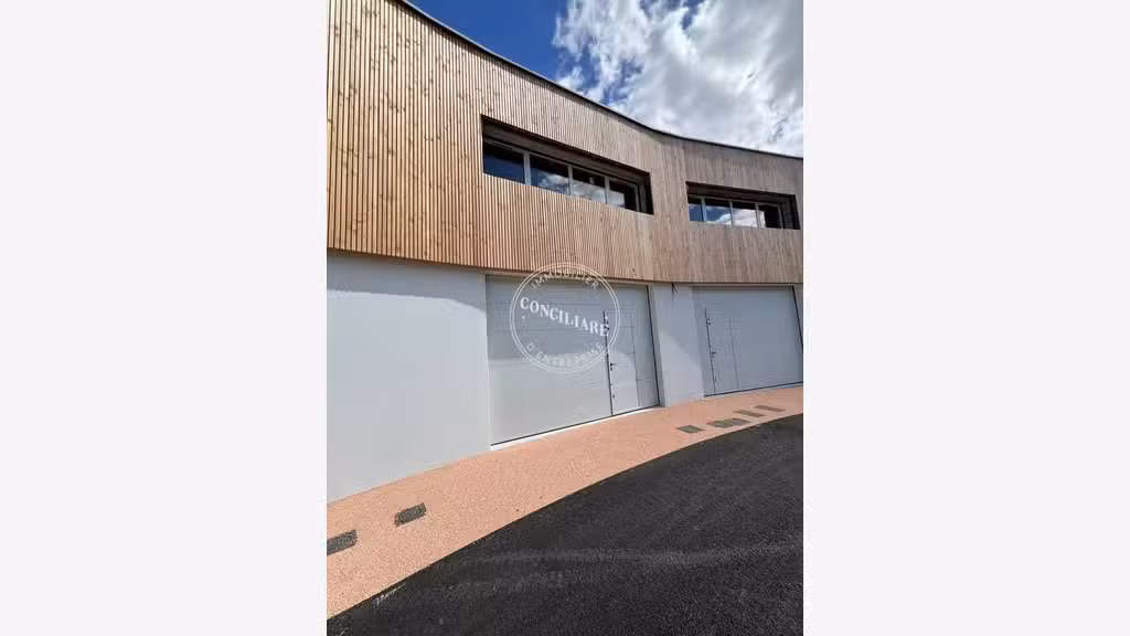 Vente local d'activités 118m² ZA Castanet Tolosan