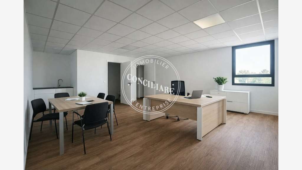 Vente local d'activités 118m² à Castanet Tolosan