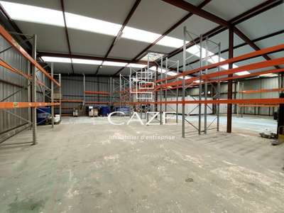 A vendre local d'activité de 745m² à Cestas
