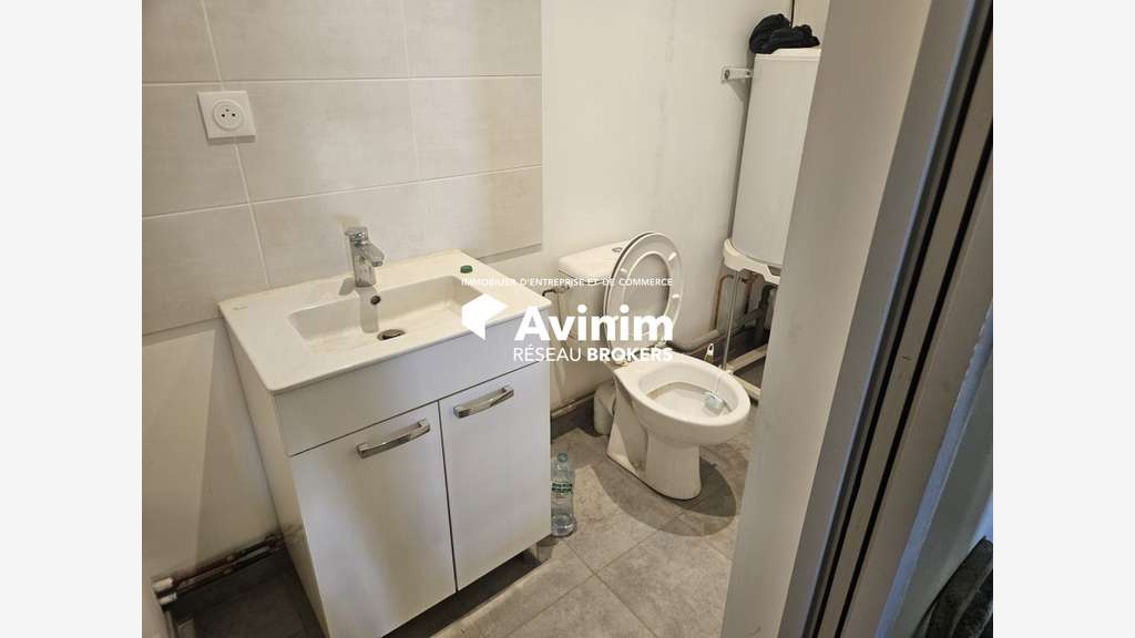 Vente bâtiment 398m² divisé en 3 ZA Les Teppes