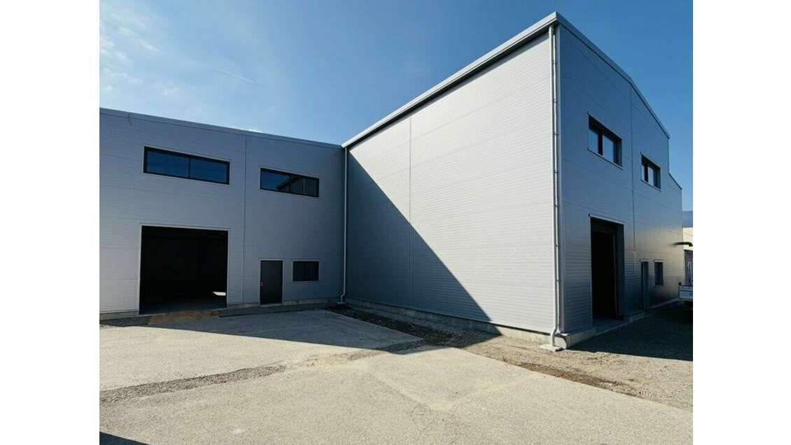 AV local d'activités 504m² à Chambéry ZA de Bissy