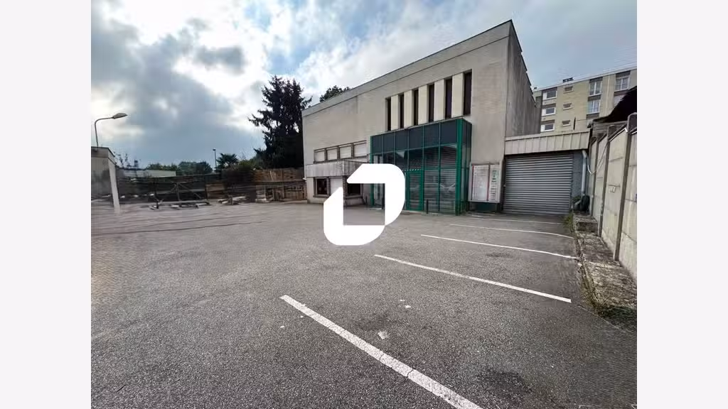 Vente Local d'activité 474m² Chambourcy