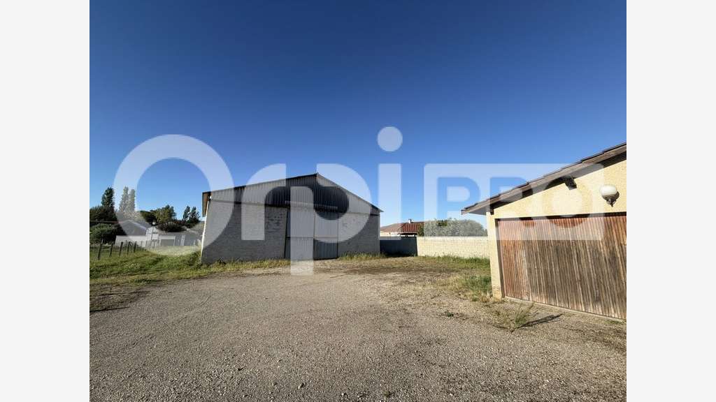 Vente local d'activité 250m² au coeur de Chaponnay