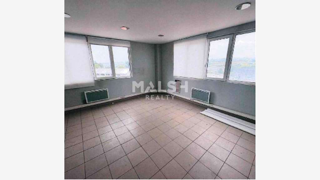 Bâtiment d'activités à vendre 1320m² à Chaponost