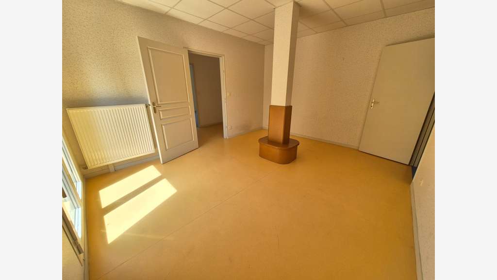 AV appart 83m² mixte pro/habitation à Chartres 