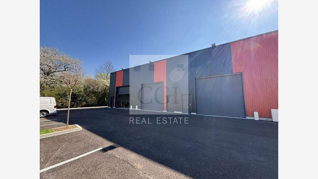 Vente local d'activité 347m² à Charvieu-Chavagneux