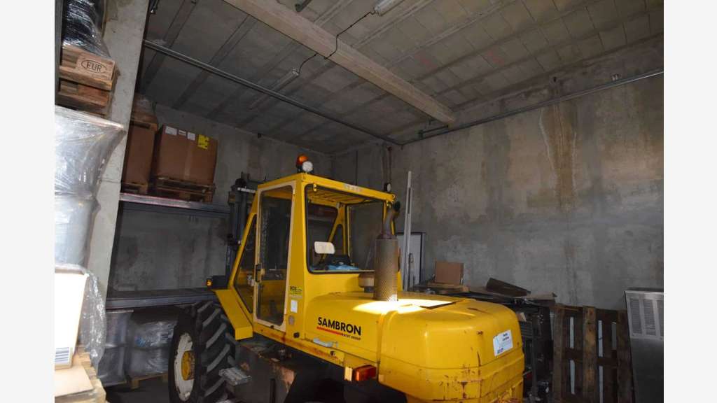 À vendre – Local agroalimentaire de 802 m² à Chât