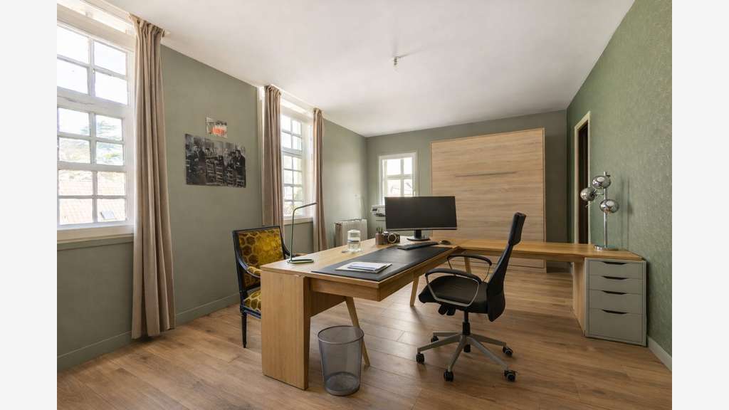 Immobilier Professionnel 382m² à vendre à Chéreng