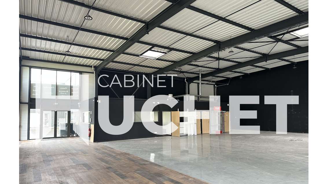 À vendre local d'activité 424m² Cormelles-le-Royal