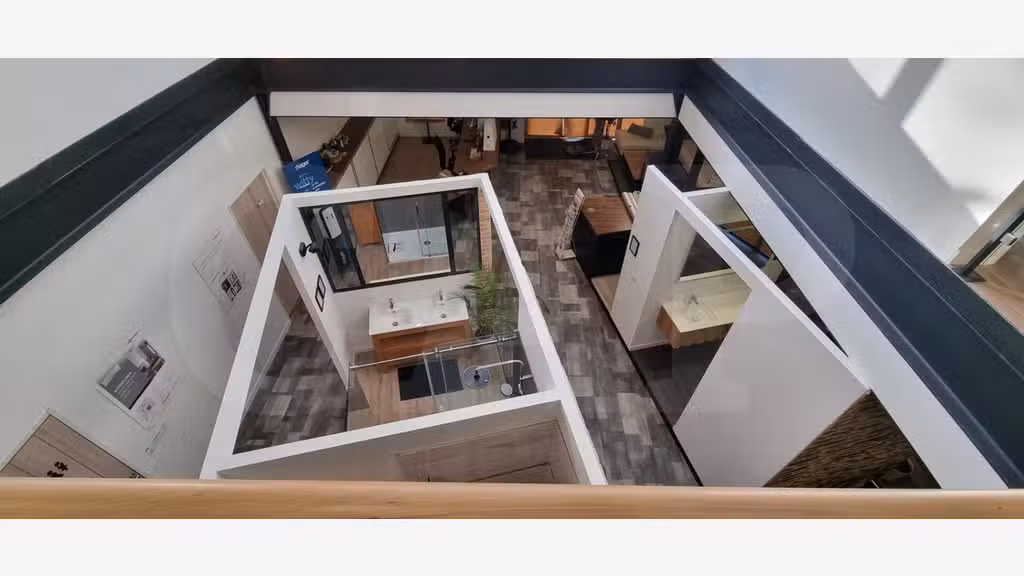 A vendre bâtiment d’activité 1 024m² à Corps-Nuds