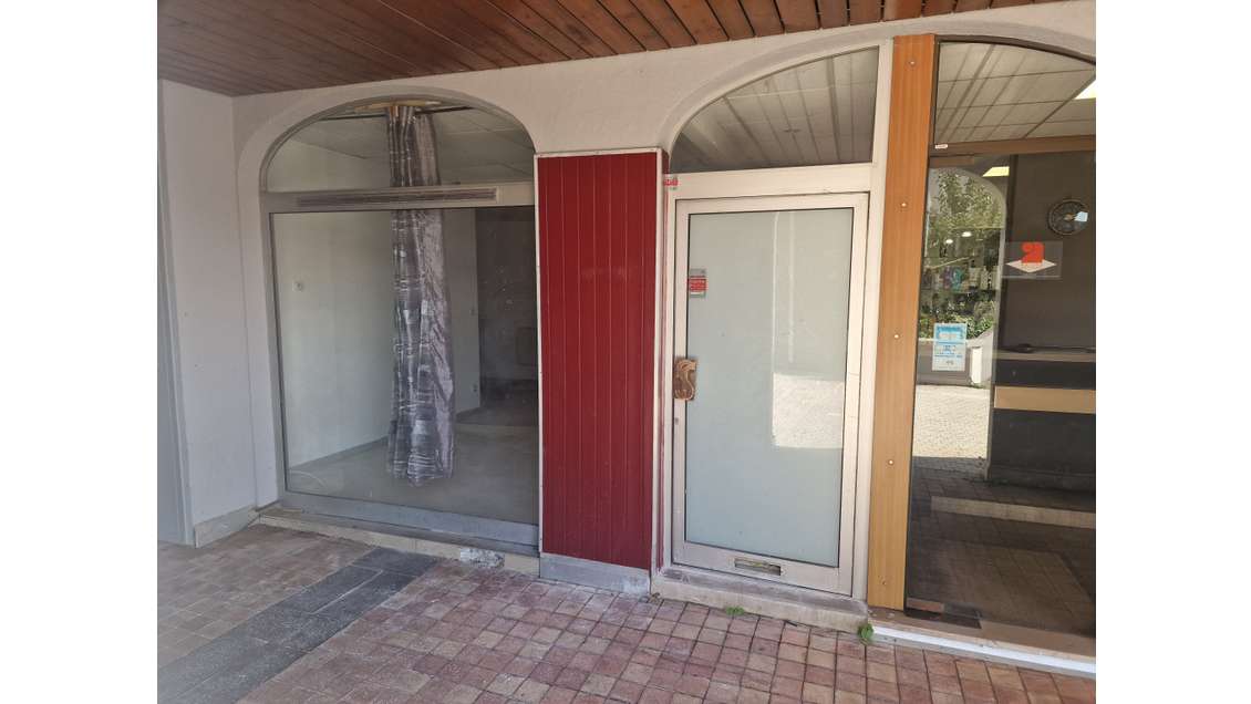 Vente murs locaux commerciaux 190m² Cran-Gevrier