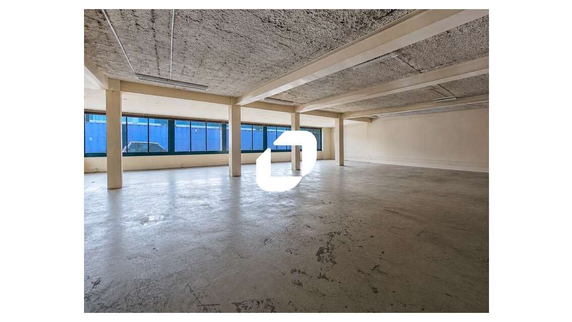 Vente Local d'activité 251m² Croissy beaubourg