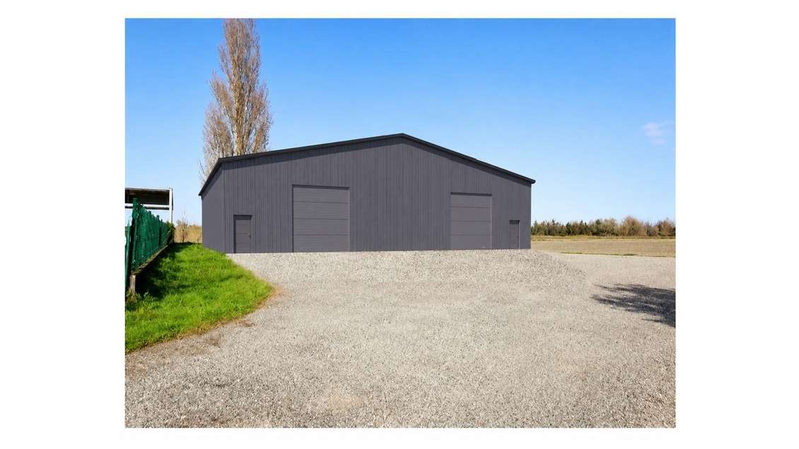 Entrepôt 836m² sur terrain 3000m²  Combe de Savoie