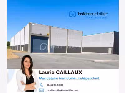 Vente entrepôt de 1000m² avec parking à Cysoing