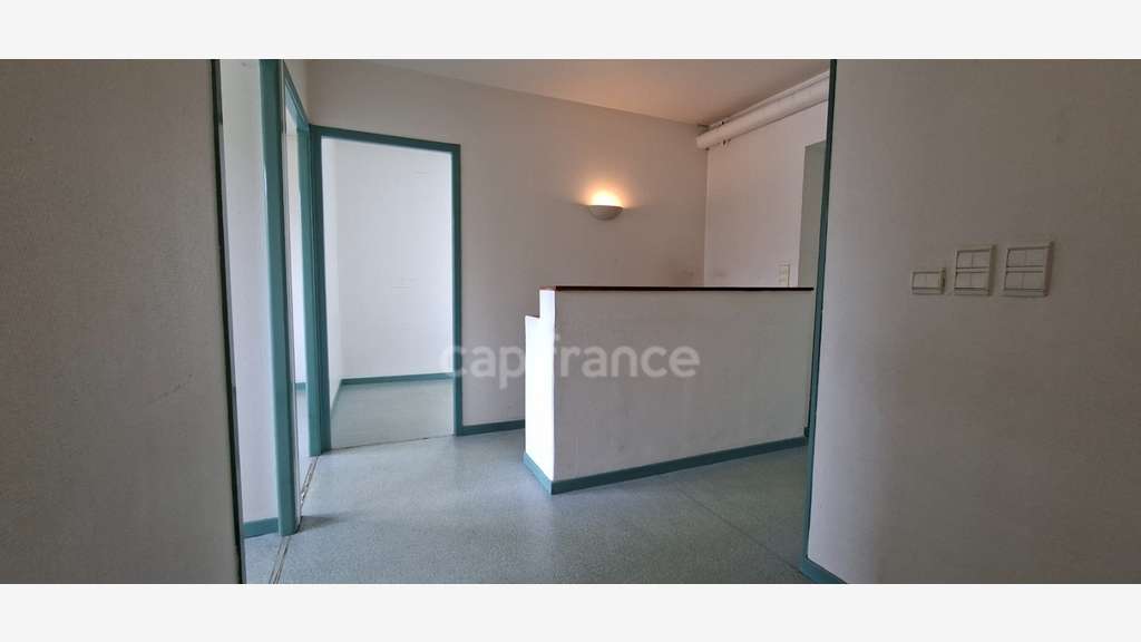 Local médical  52m² Maison Médicale à Drumettaz