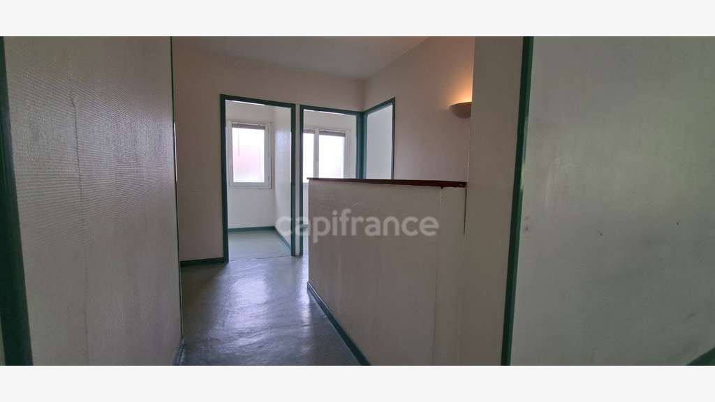 Local médical  52m² Maison Médicale à Drumettaz