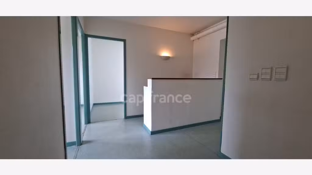Local médical  52m² Maison Médicale à Drumettaz
