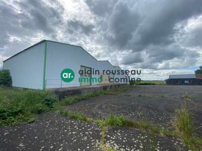 Vente entrepôt 1000m² sur 3140m² à Durtal