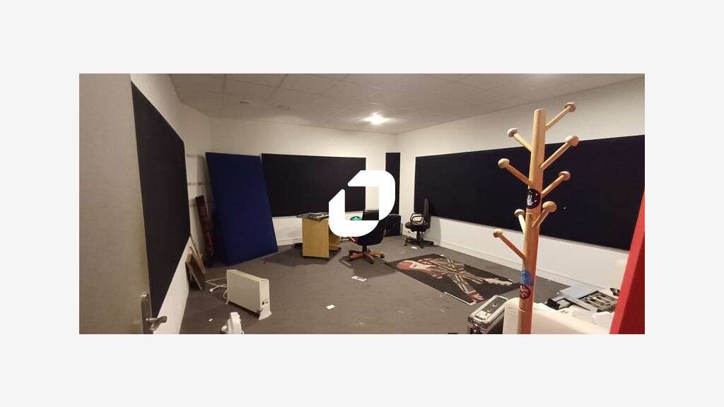 Vente Local d'activité 330m² Ecquevilly