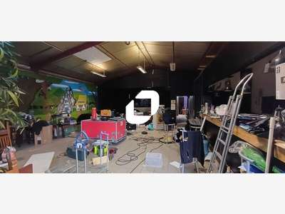 Vente Local d'activité 330m² Ecquevilly