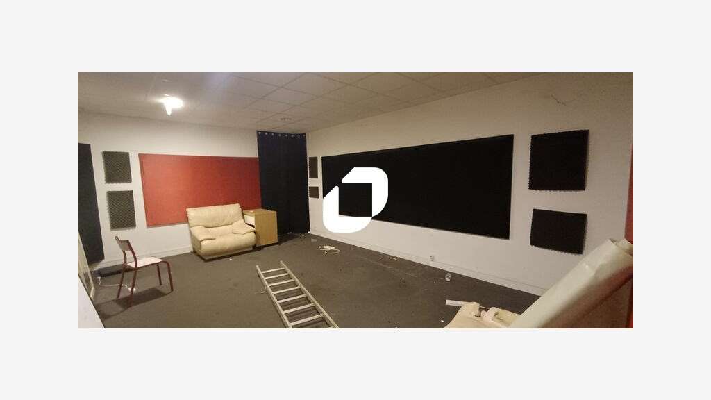Vente Local d'activité 330m² Ecquevilly