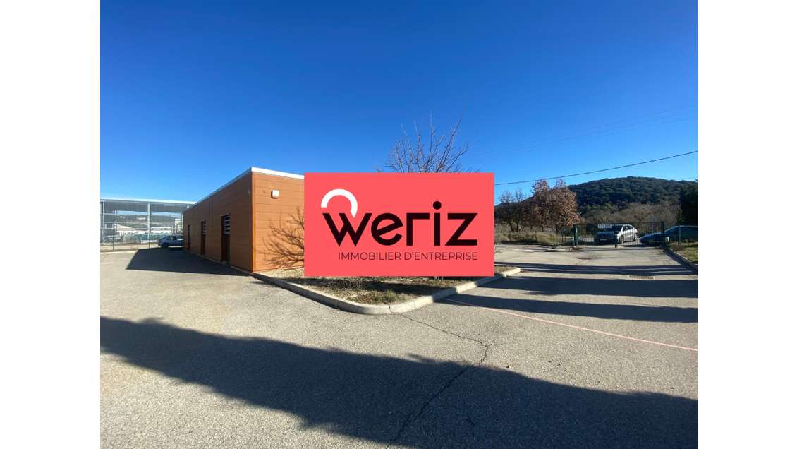 AV local d'activités 700m² empl stratégiq Gréoux