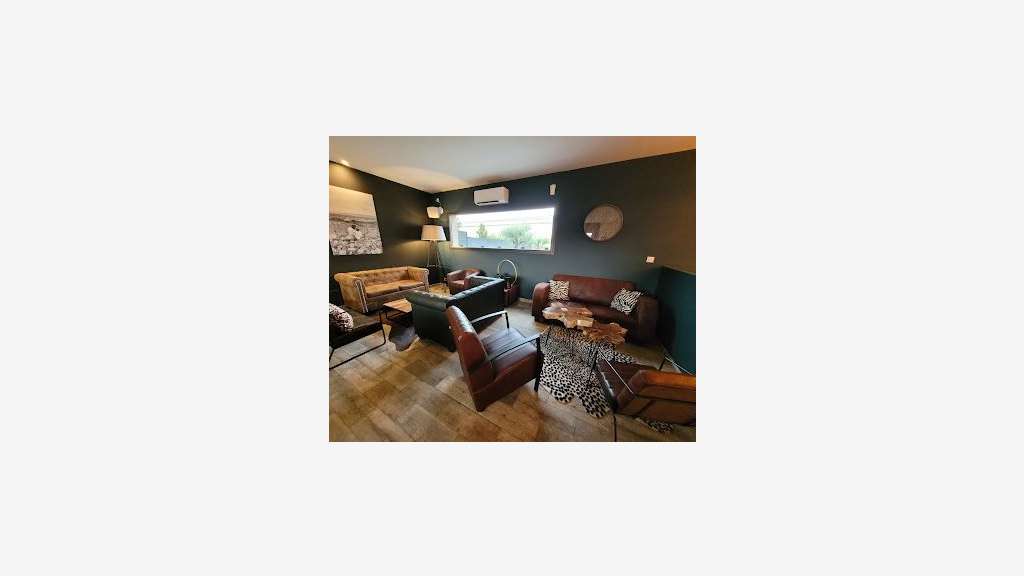 Vente murs toute activité 344m² terrain 1519m²