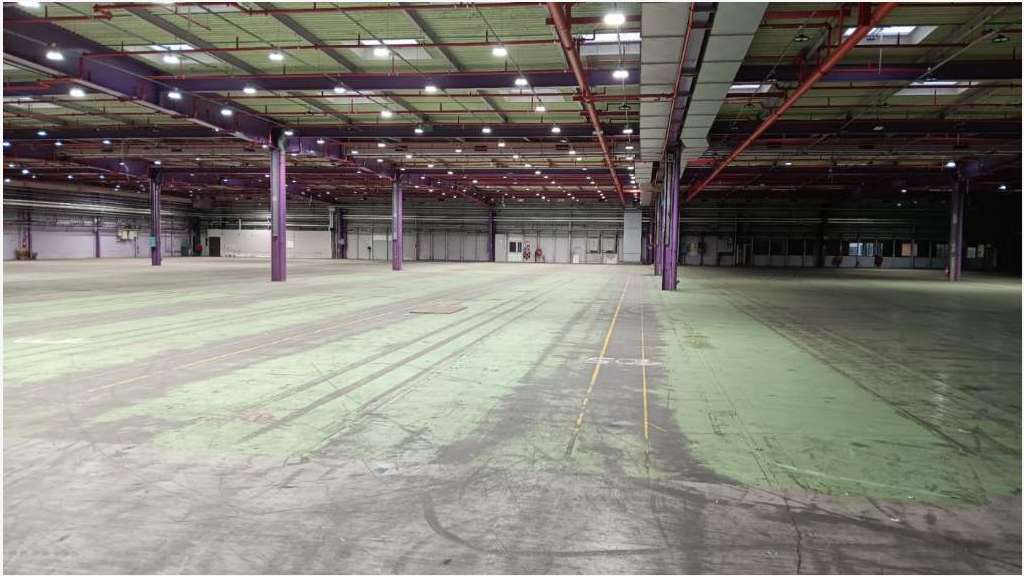 Vente entrepôt à la découpe site industriel Évreux