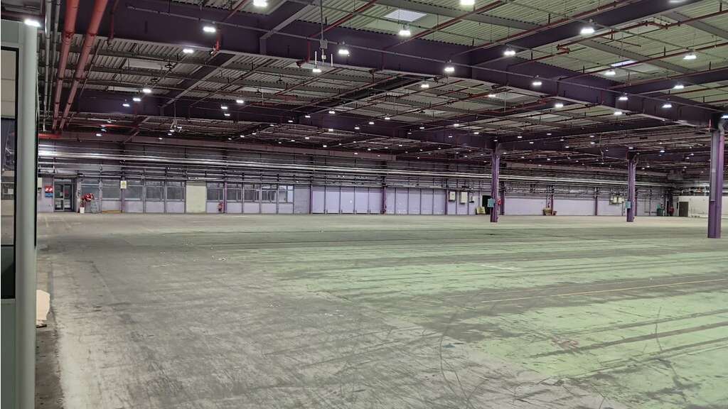 Vente entrepôt à la découpe site industriel Évreux