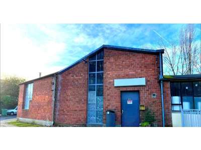 Vente Locaux d'activités - Entrepôts à Évry-Courcouronnes