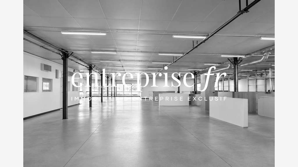 Vente local d'activité ou cial 2376m² à Falleron